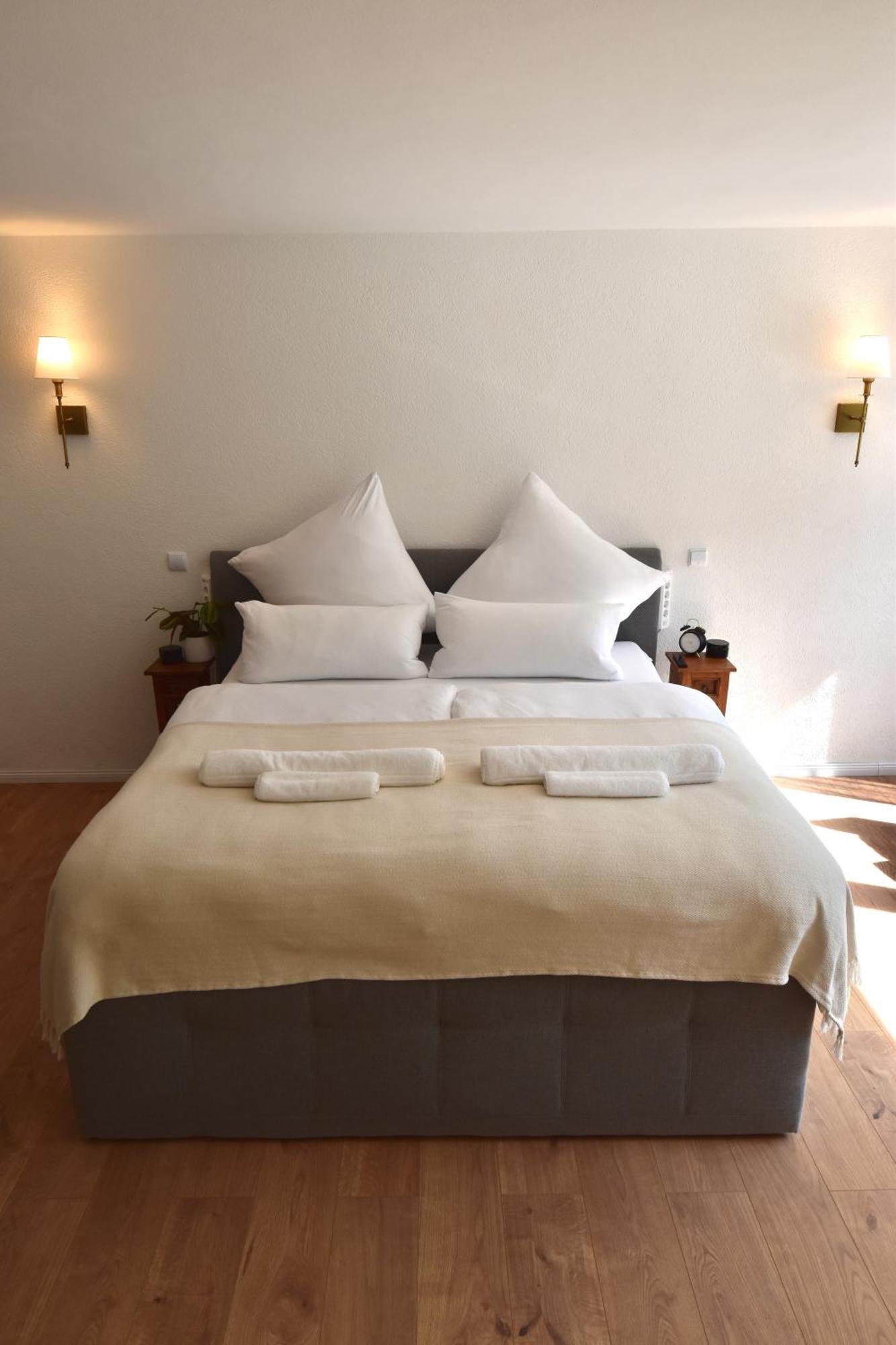 Waldborn-suite An Der Mosel Apartment Zell